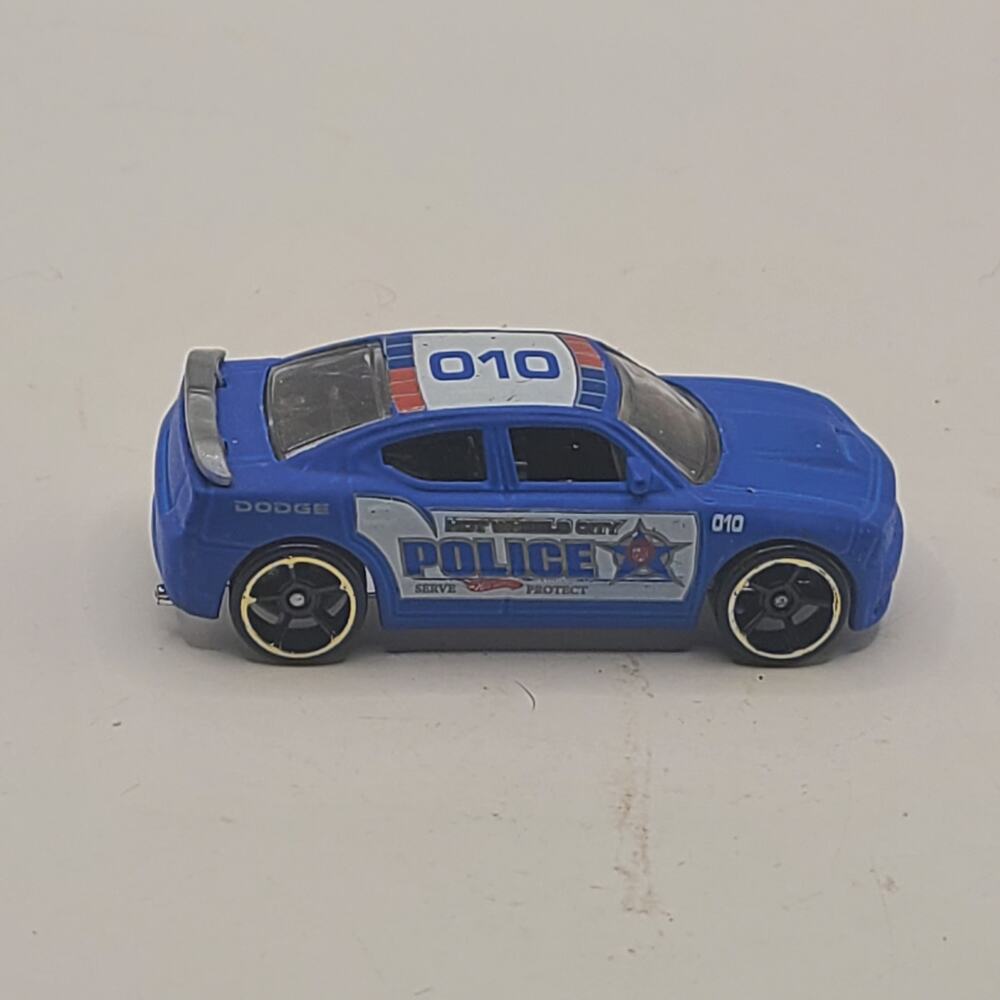 Hot Wheels 2007 Dodge Charger SRT8 HOT WHEELS CITY POLICE 2006/ Malaysia/ LOOSE